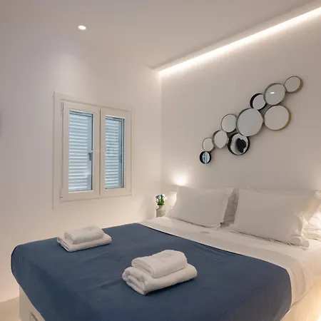 Hyades - Downtown Suites,