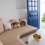Hyades - Downtown Suites, *